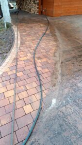 mycie cisnieniowe kostka