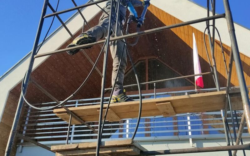 mycie cisnieniowe elewacja